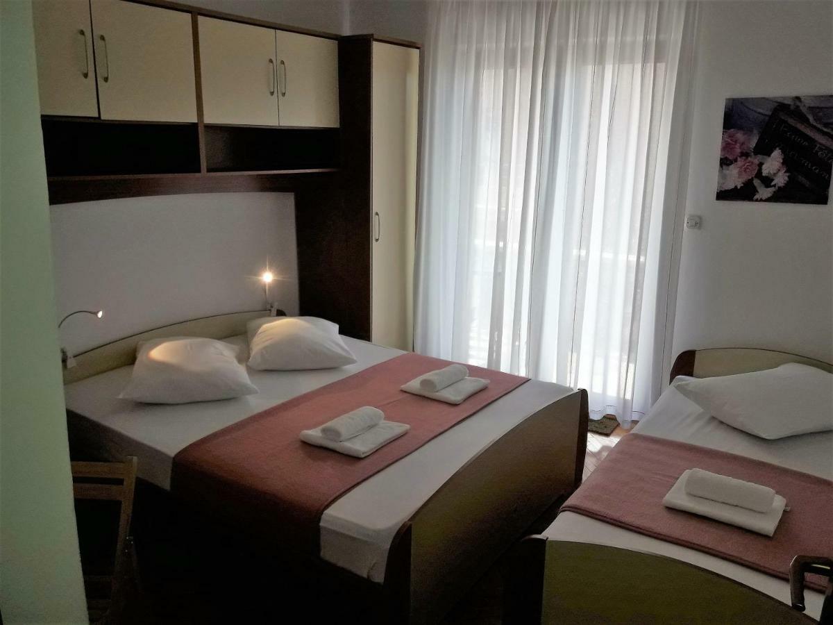 Apartments Ane Sukošan المظهر الخارجي الصورة
